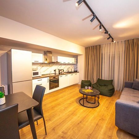 Blloku Unique Apartments 2 Tiranë Ngoại thất bức ảnh