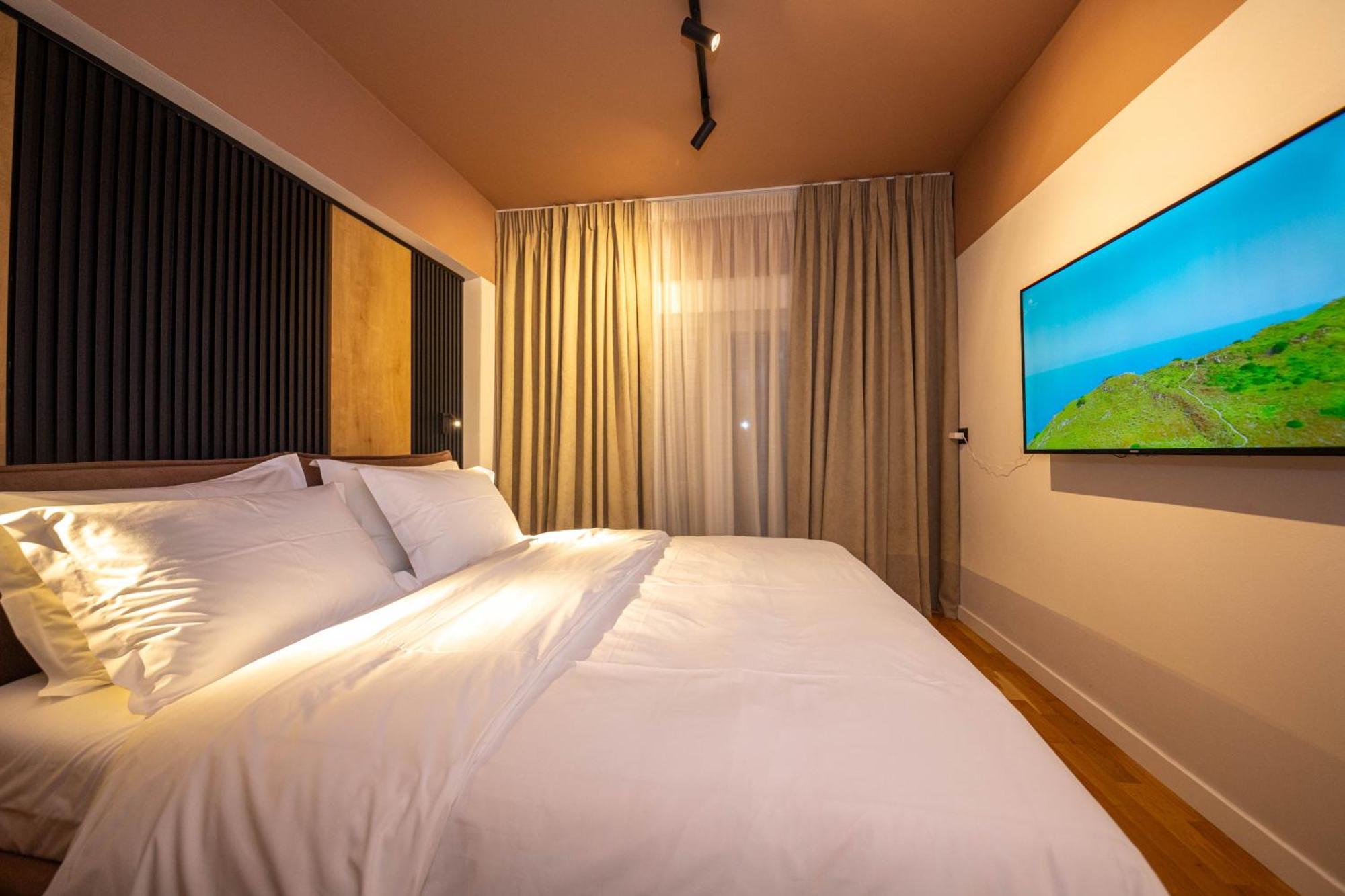 Blloku Unique Apartments 2 Tiranë Ngoại thất bức ảnh