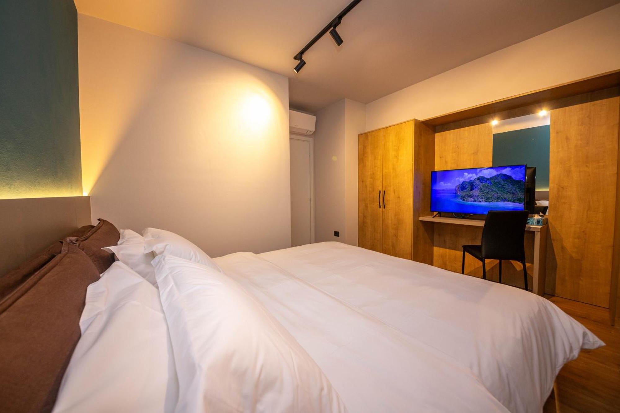 Blloku Unique Apartments 2 Tiranë Ngoại thất bức ảnh
