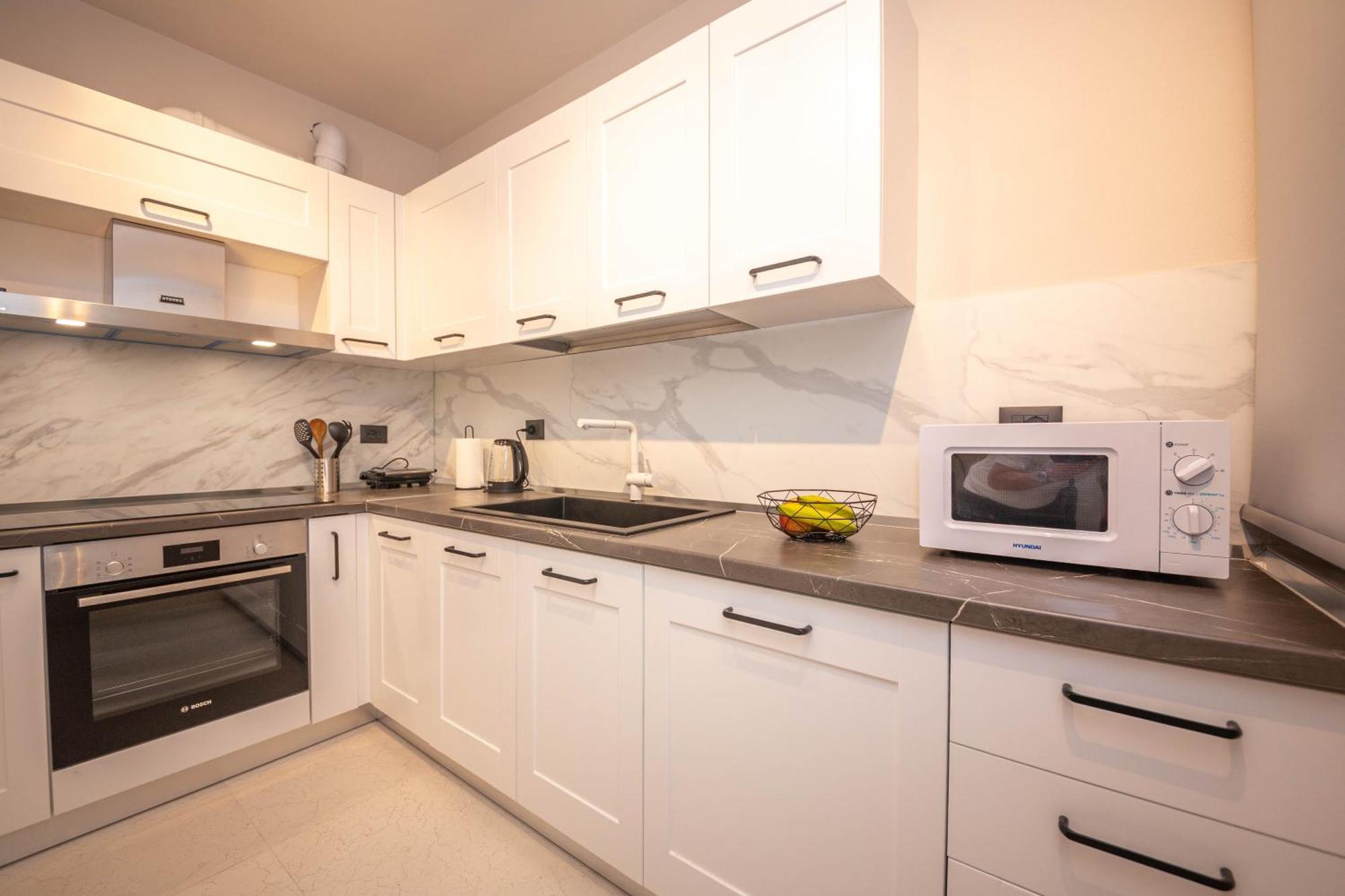 Blloku Unique Apartments 2 Tiranë Phòng bức ảnh