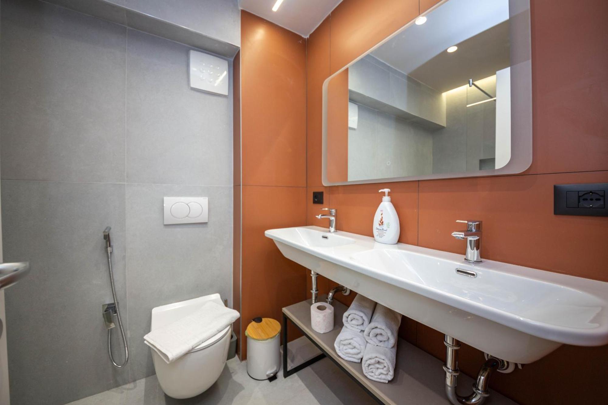 Blloku Unique Apartments 2 Tiranë Phòng bức ảnh